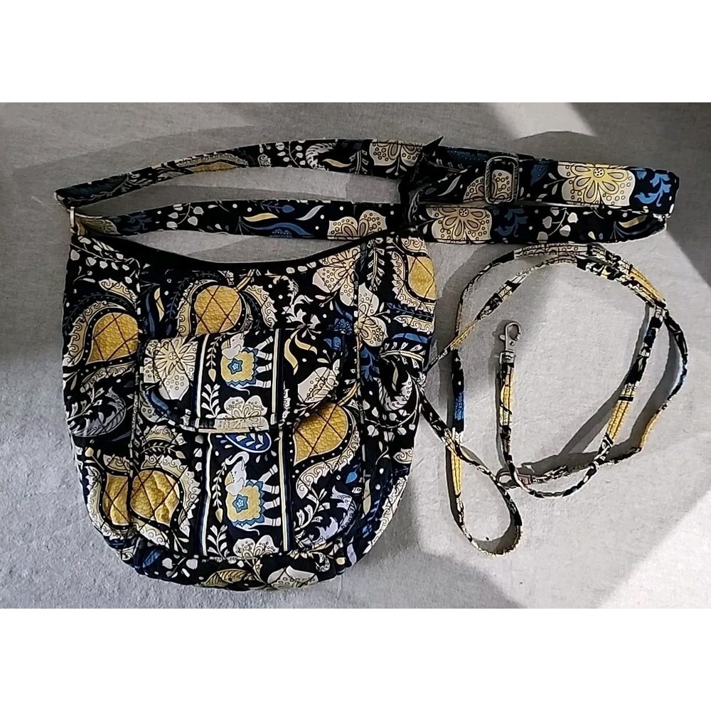 VERA BRADLEY Purse Paisley Blue Yellow Crossbody Quilted Zipper Close 2 Straps